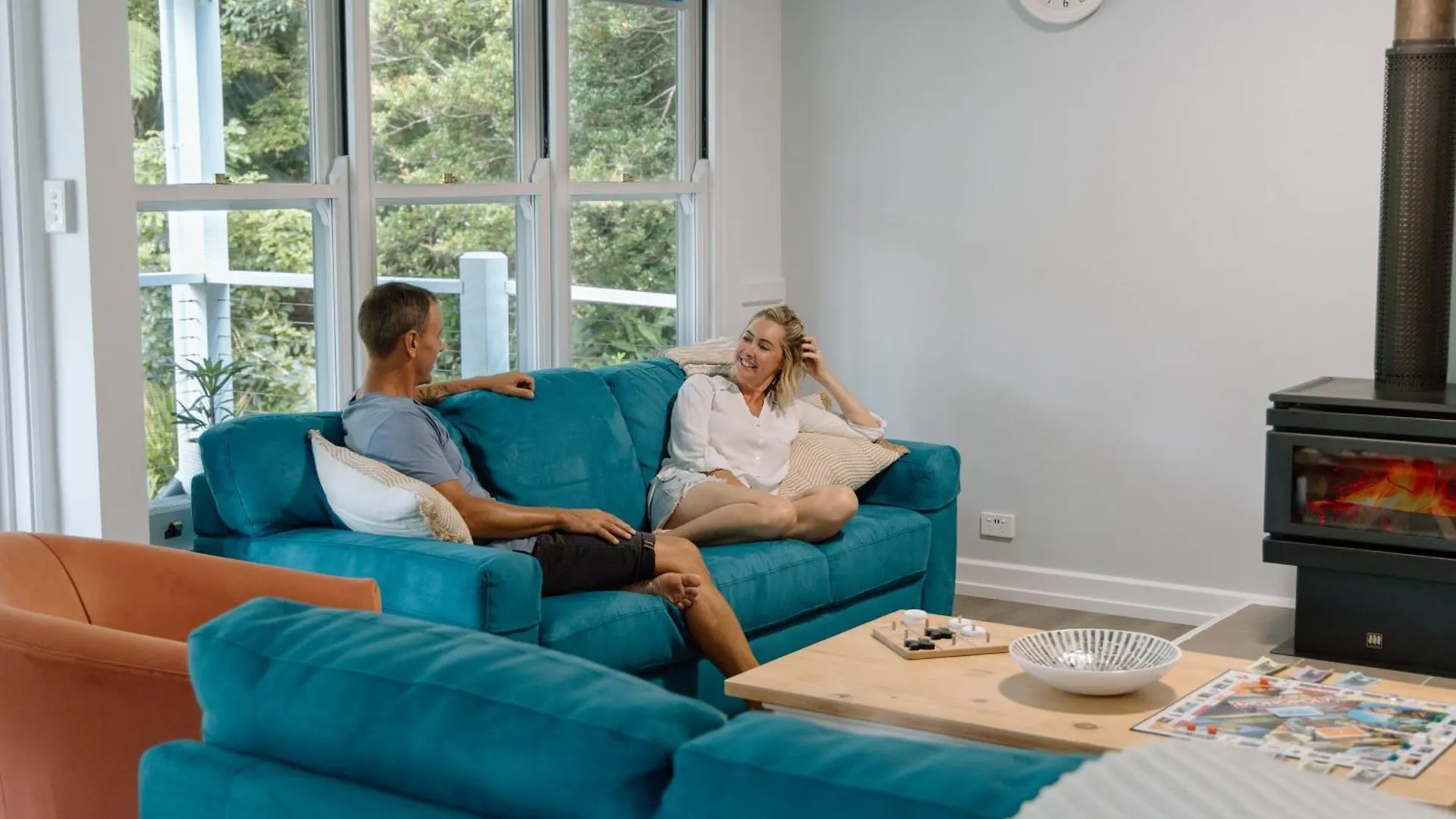 Holiday home Stanley House -Lakeside Luxury For 10 Perfect For Wedding Groups And Guests Booroobin
